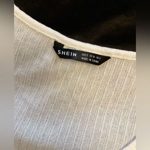 SHEIN white cropped tee